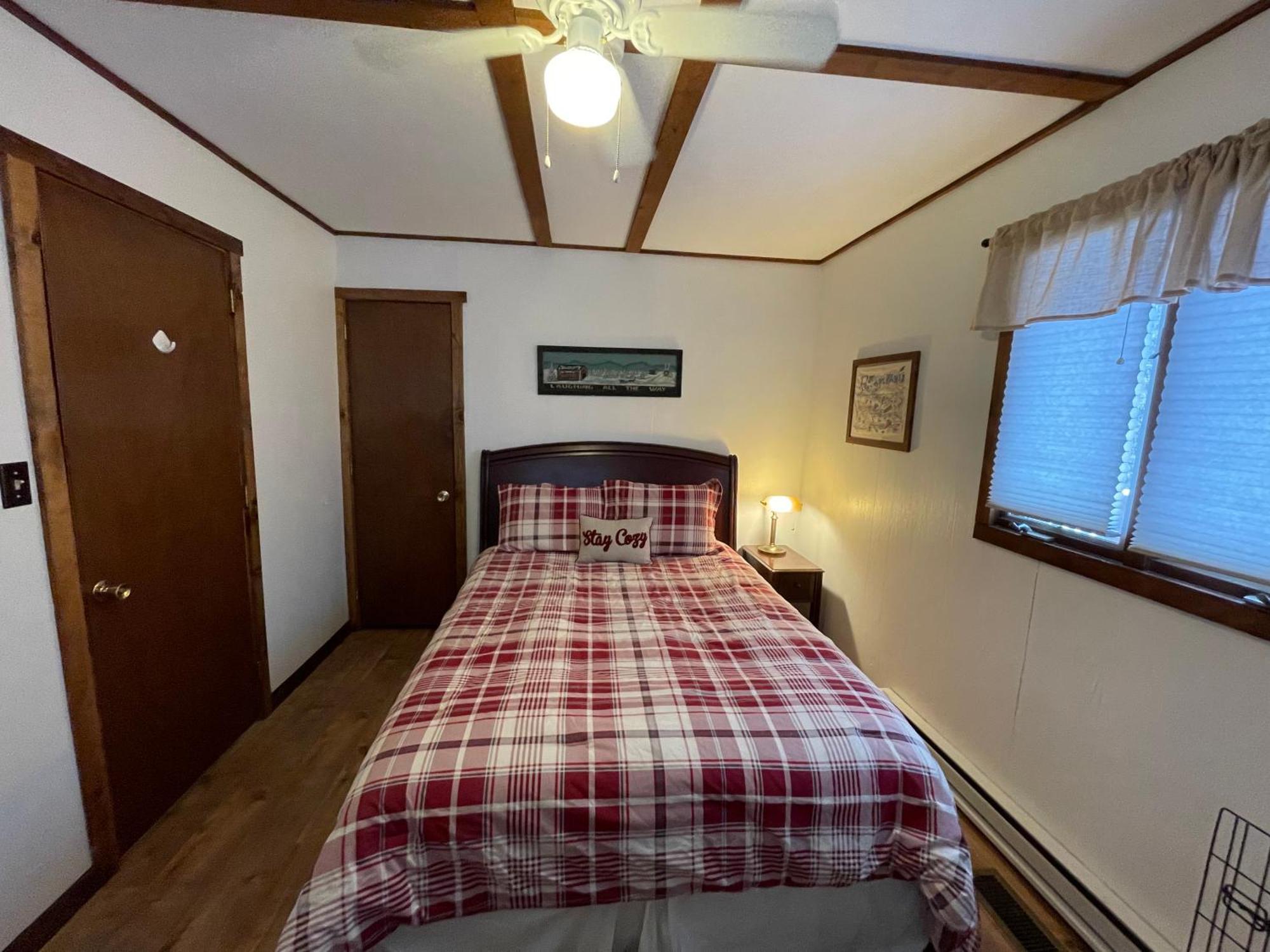 Pocono Mountain View Lake House In Lake Harmony Ngoại thất bức ảnh